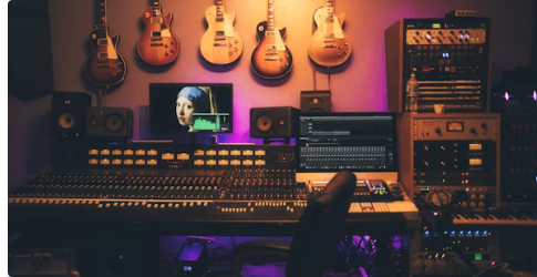 Audio mixing console for sound check